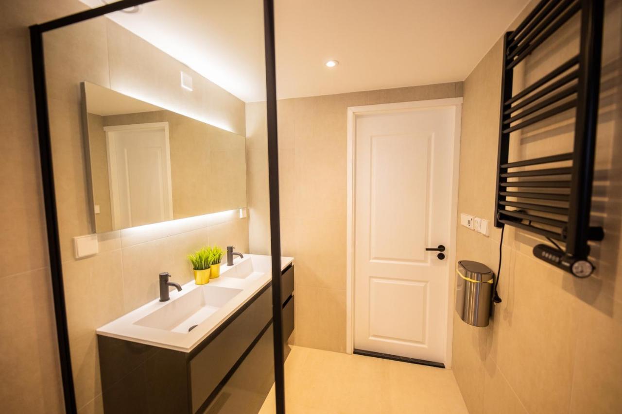 Happily 2 Bedroom Serviced Apartment 75M2 -Nb306H- Ротердам Екстериор снимка