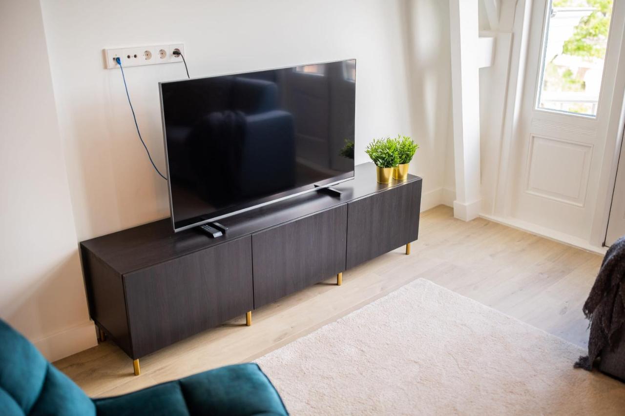 Happily 2 Bedroom Serviced Apartment 75M2 -Nb306H- Ротердам Екстериор снимка