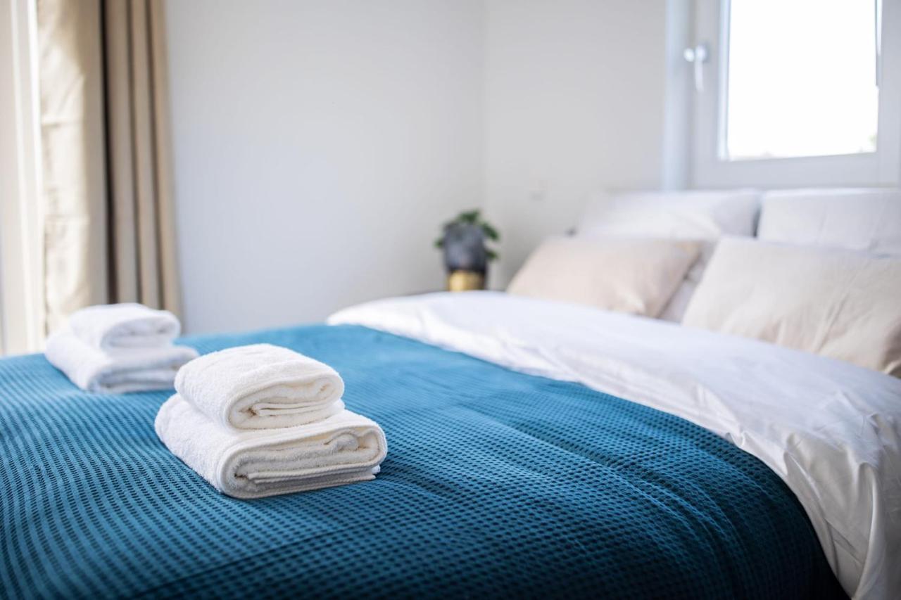 Happily 2 Bedroom Serviced Apartment 75M2 -Nb306H- Ротердам Екстериор снимка